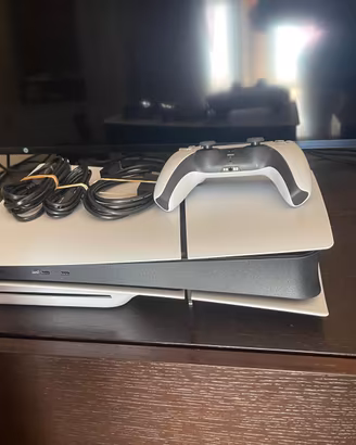 Ps5 slim con 9 giochi