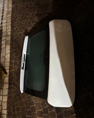 Cofano posteriore grande punto abarth