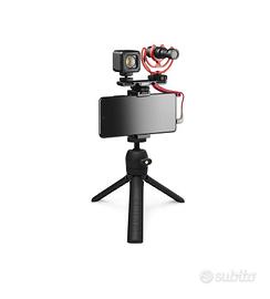 Tre piedi fotocamera e microfono