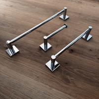 Porta asciugamani e porta carta igienica