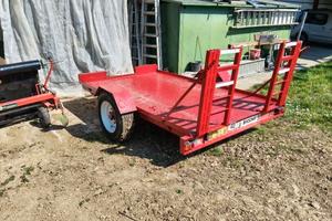 Rimorchio agricolo BICCHI targato