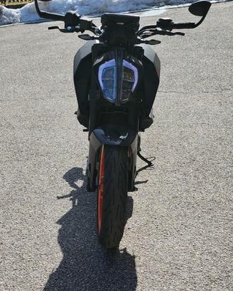 KTM DUKE 390