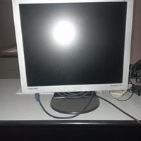 monitor PC 17 