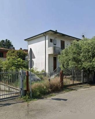 Immobile in asta di 111 m² con 4 locali a Mulazzan