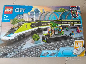 set Lego Treno 60337 con telecomando 