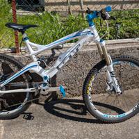 GT Force Carbon Expert