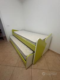 cameretta completa di materassi 