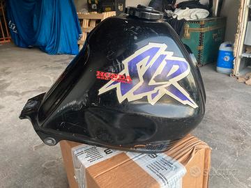 Serbatoio honda 650 single