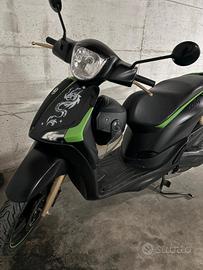 pari al nuovo  piaggio liberty