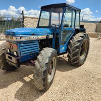 Trattore Leyland 462 DT con cabina
