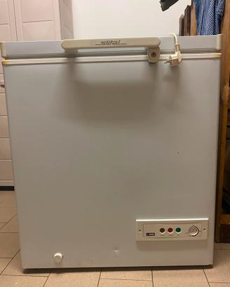 Freezeer a pozzetto 130 litri