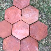 Pavimento in cotto antico esagonale