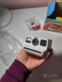 Polaroid go everthing
