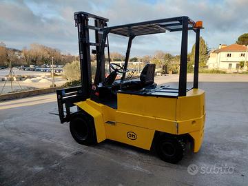 CARRELLO ELEVATORE O.M