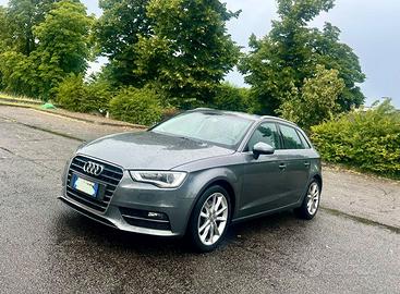 Audi A3 SPB 2.0 TDI 150 CV clean diesel Ambition