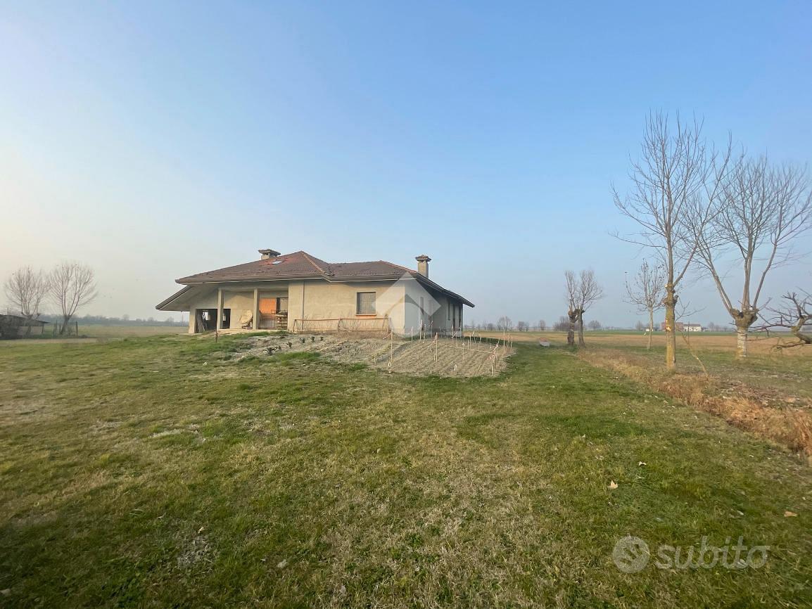 TER. AGRICOLO A NOVI DI MODENA - Vista 5