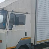 Camion trasporto merci