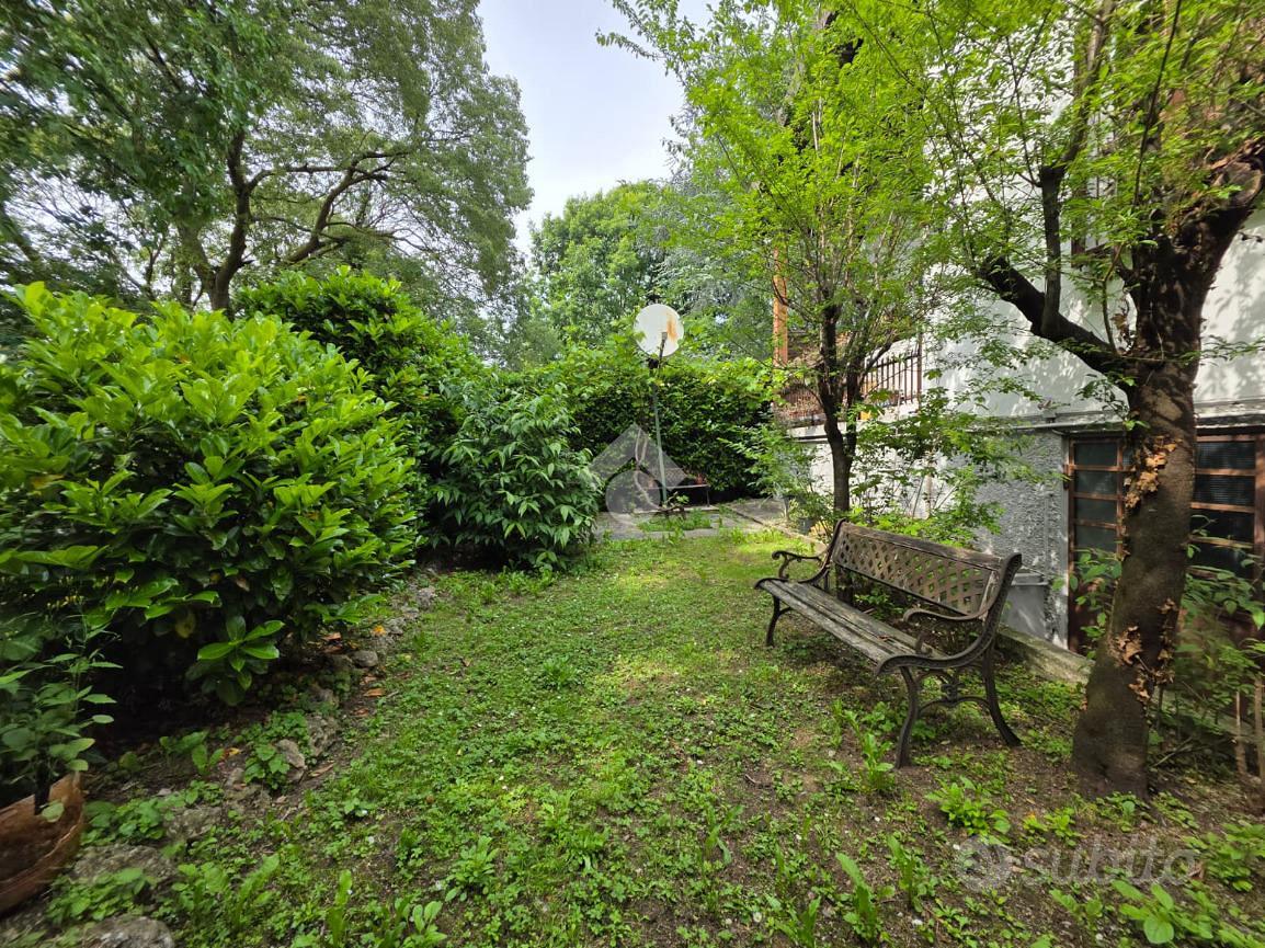 House in Ponte San Pietro, Locate Bergamasco - Altro