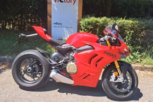 Ducati Panigale V4 S