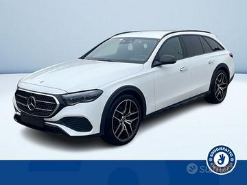 Mercedes-Benz Classe E 220d 4Matic All Terrai...