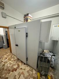 Cella frigorifera marca JKS