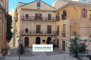 Piccola Palazzina Con 2 Appartamenti Panoramici