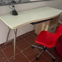 Scrivania per ufficio