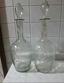 Coppia di bottiglie antiche. 