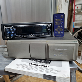 Autoradio con Caricatore di + CD