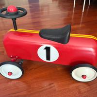 Auto vintage cavalcabile