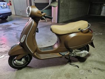 Vespa LX 150 2008