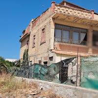 Villa indipendente fronte mare