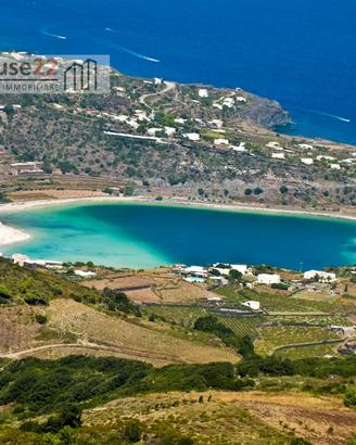 MASSERIA DAMMUSO NELL'ISOLA DI PANTELLERIA - TRAPA