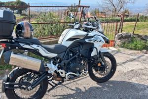 Moto  TRK 502   X    A2