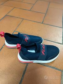 Vendessi scarpe 