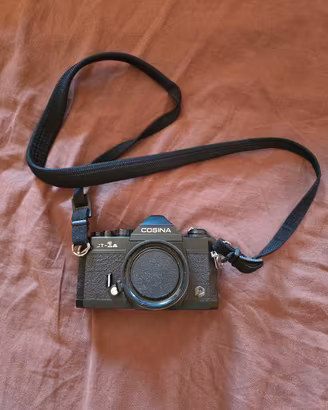 Fotocamera Cosina CT-1A con kit e flash