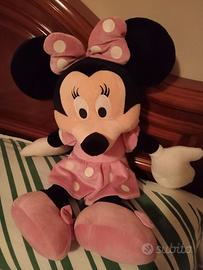 Peluche Minnie