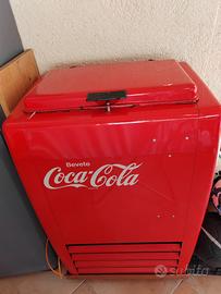 Frigorifero COCA Cola vintage 