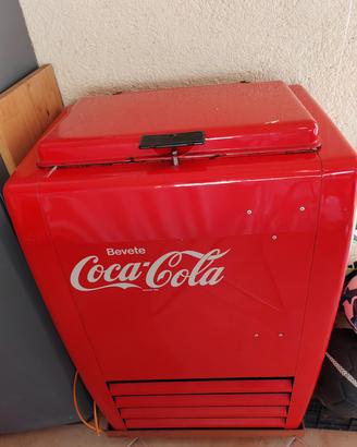 Frigorifero COCA Cola vintage 