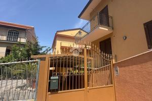 CASA INDIPENDENTE A PARTINICO