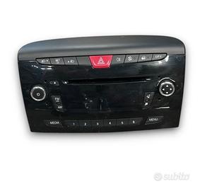 Autoradio ypsilon