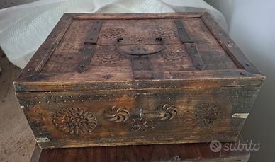 CASSETTA PORTAOGGETTI