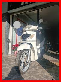 HONDA SH 125 /euro3/RATE NO BUSTA PAGA/PATENTE B/