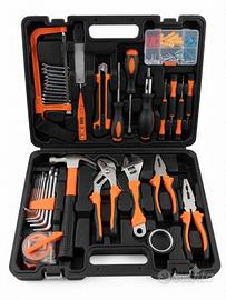 Valigetta set completo di attrezzi e utensili