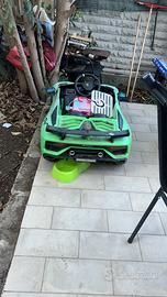 auto elettrica Lamborghini verde