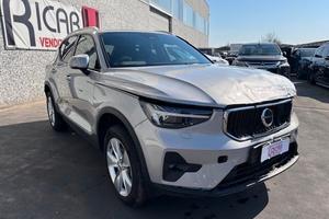 Volvo XC40 B3 automatico Core