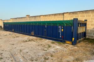 Rimorchio Vasca ermetica per trasporto