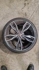 cerchio audi S1 18" 8X0601025CC