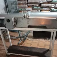 Insaccatrice elettrica per salami