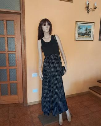 Abito lungo estivo nero e nero a pois bianchi 